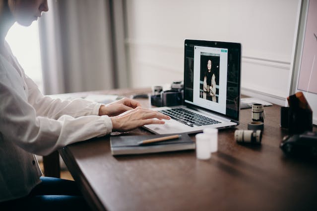 Các thực tiễn tốt nhất trong việc thuê nhân viên từ xa